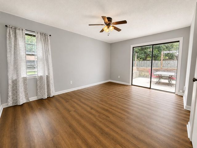 7139 HILLSHIRE DR, Memphis, TN 38133