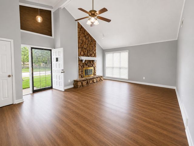 7139 HILLSHIRE DR, Memphis, TN 38133