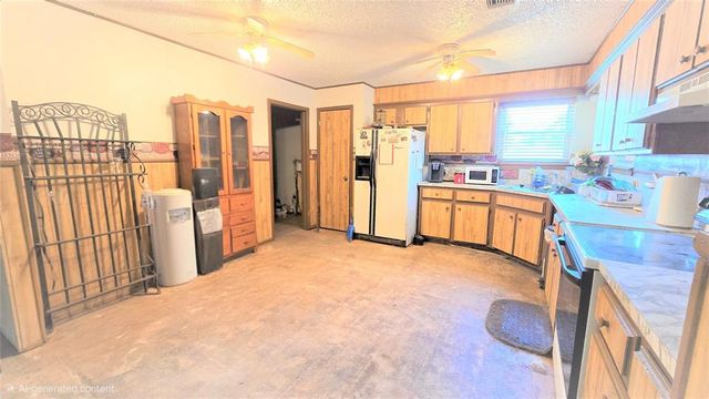 15421 S Hickory Lane, Noble, OK 73068