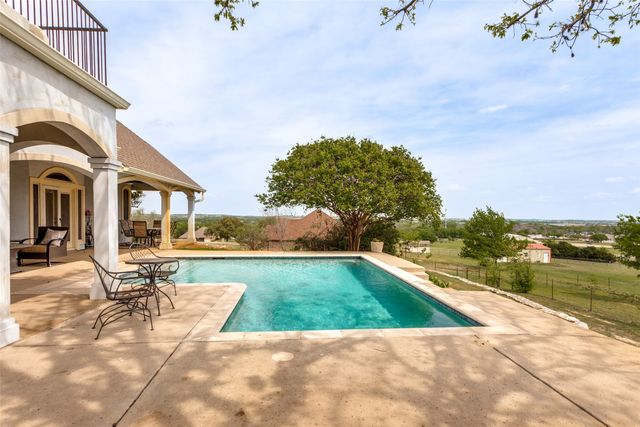 239 Hidden Creek Road, Cresson, TX 76035