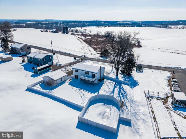 3370 GRANDVIEW DR, York Haven, PA 17370