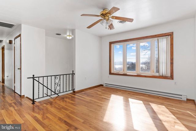 3370 GRANDVIEW DR, York Haven, PA 17370