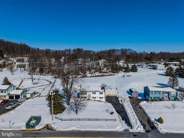 3370 GRANDVIEW DR, York Haven, PA 17370