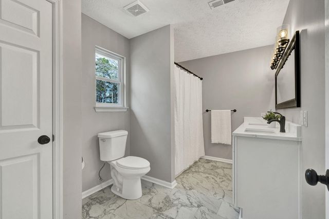 202 Spring Valley Lane, Ringgold, GA 30736