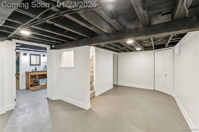 9398 Ortonville Road, Clarkston, MI 48348