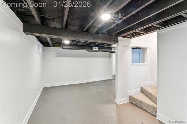 9398 Ortonville Road, Clarkston, MI 48348