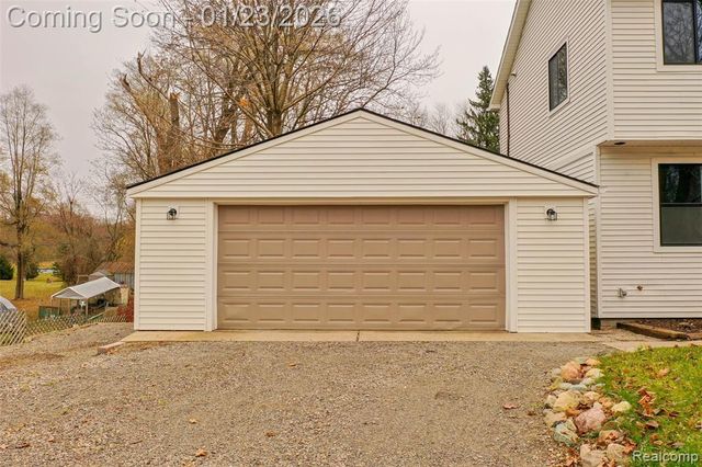 9398 Ortonville Road, Clarkston, MI 48348