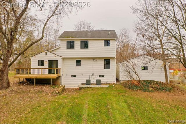 9398 Ortonville Road, Clarkston, MI 48348