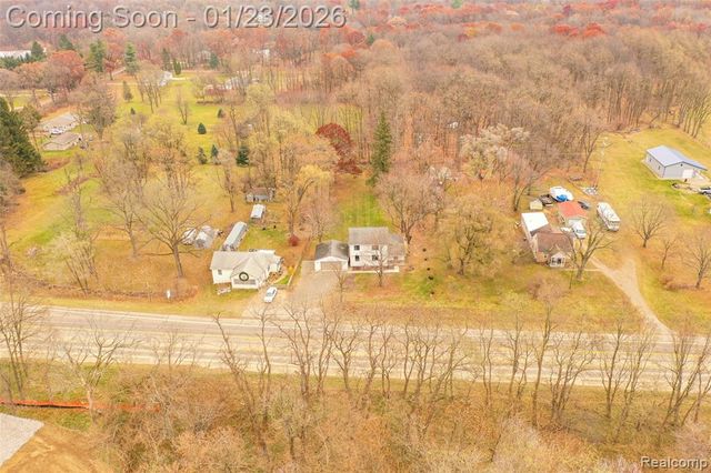 9398 Ortonville Road, Clarkston, MI 48348