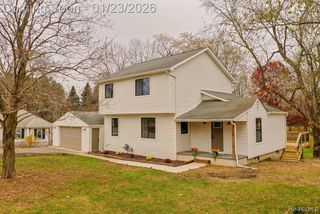 9398 Ortonville Road, Clarkston, MI 48348