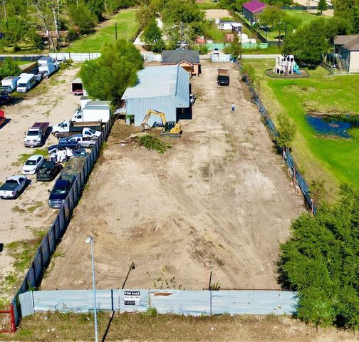 1307 Paul Quinn Street, Houston, TX 77091