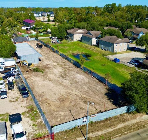 1307 Paul Quinn Street, Houston, TX 77091