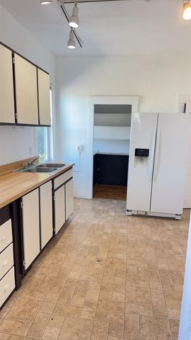 9 depot Street, Newport, NH 03773