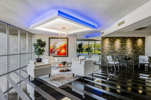 899 Island Drive 402, Rancho Mirage, CA 92270