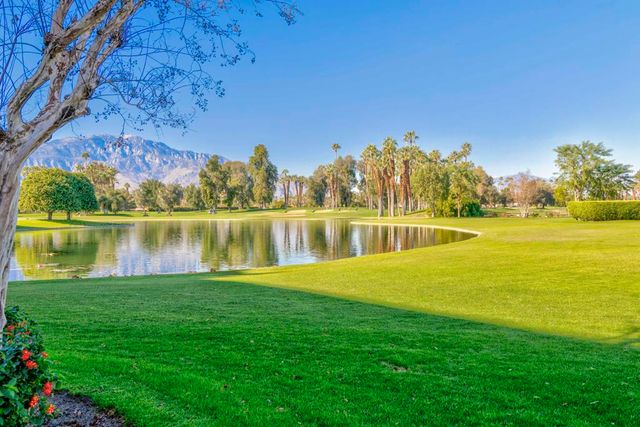 899 Island Drive 402, Rancho Mirage, CA 92270