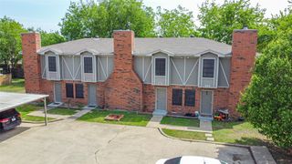 305 Cambridge Drive 311, Saginaw, TX 76179