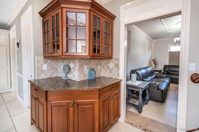 57629 Stonebriar Drive, Washington, MI 48094