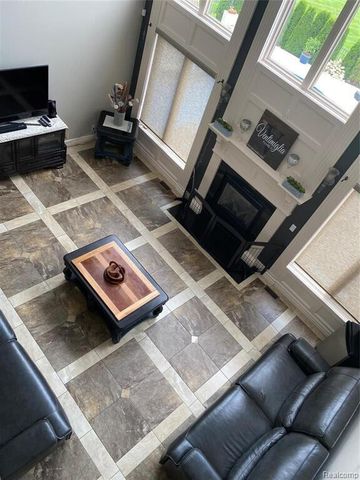 57629 Stonebriar Drive, Washington, MI 48094