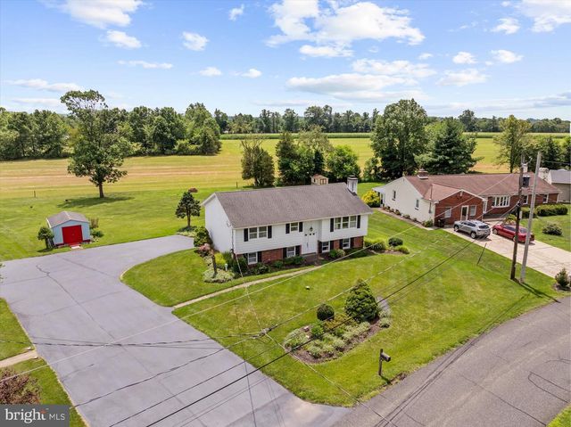109 ROBERTS AVE, Quakertown, PA 18951