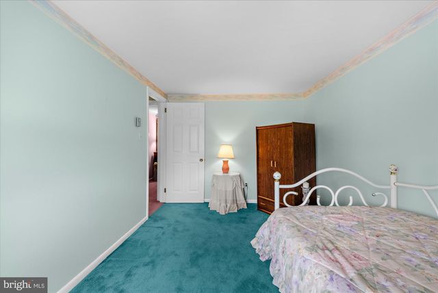 109 ROBERTS AVE, Quakertown, PA 18951