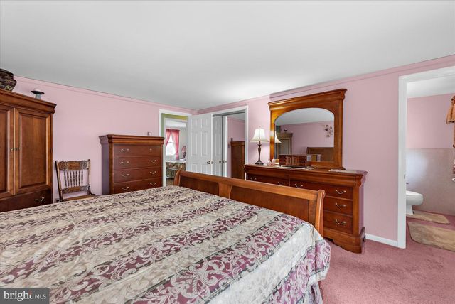 109 ROBERTS AVE, Quakertown, PA 18951