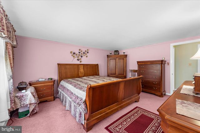 109 ROBERTS AVE, Quakertown, PA 18951