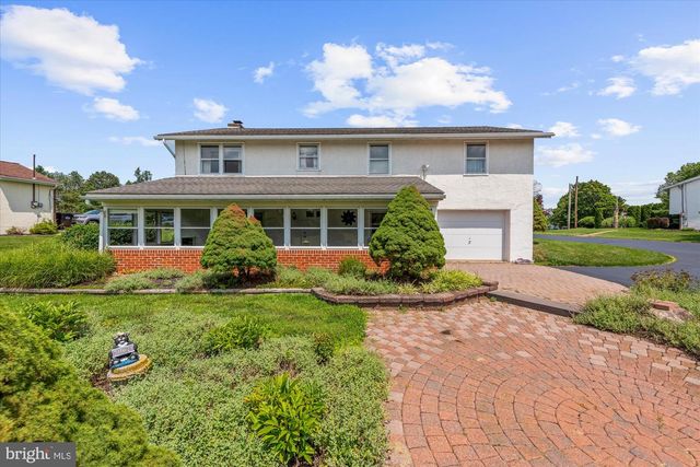 109 ROBERTS AVE, Quakertown, PA 18951