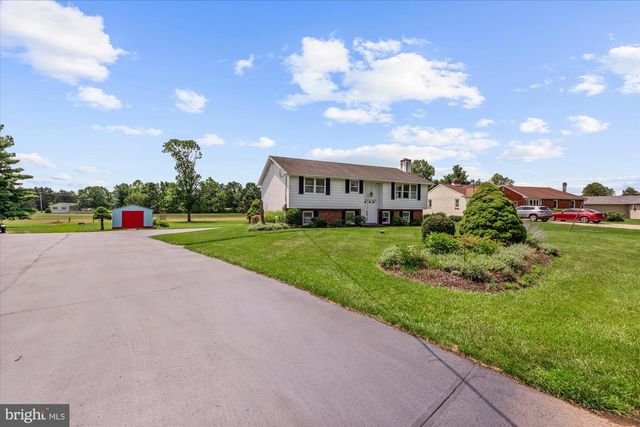109 ROBERTS AVE, Quakertown, PA 18951