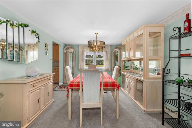 109 ROBERTS AVE, Quakertown, PA 18951