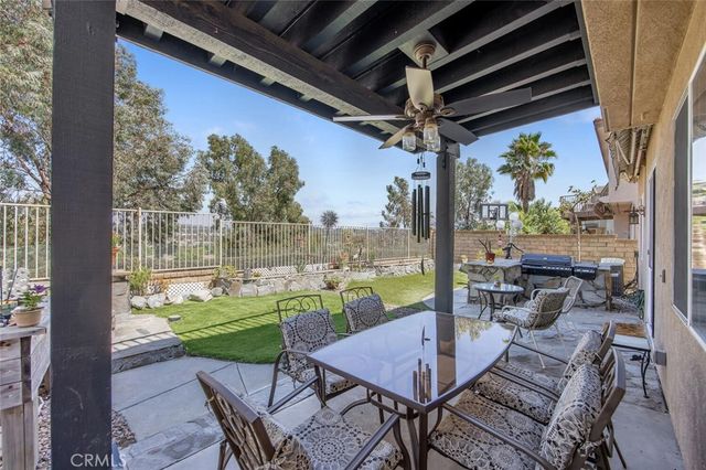 27950 Periwinkle Lane, Valencia, CA 91354