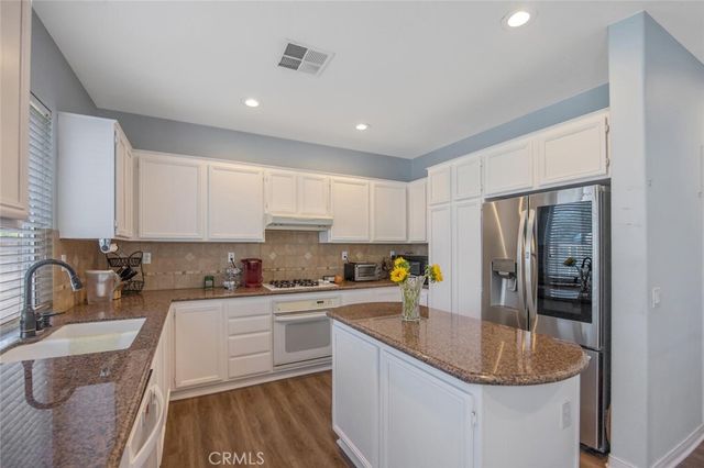 27950 Periwinkle Lane, Valencia, CA 91354