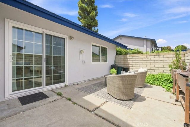 16516 Le Grande Lane, Huntington Beach, CA 92649