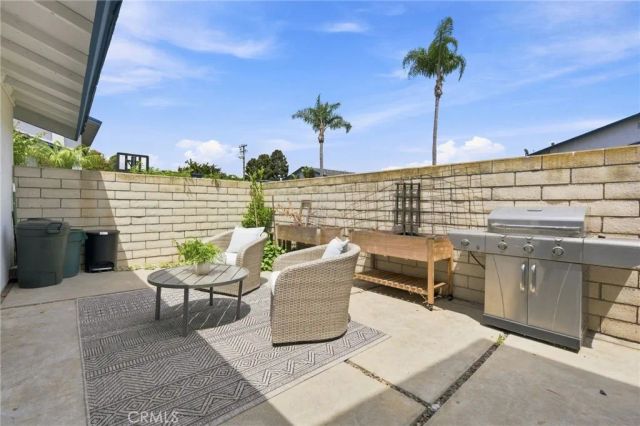 16516 Le Grande Lane, Huntington Beach, CA 92649