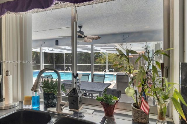 2480 NE 46th St, Lighthouse Point, FL 33064