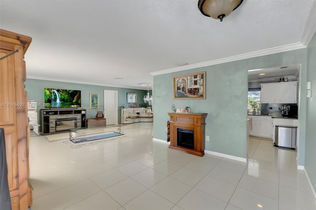 2480 NE 46th St, Lighthouse Point, FL 33064