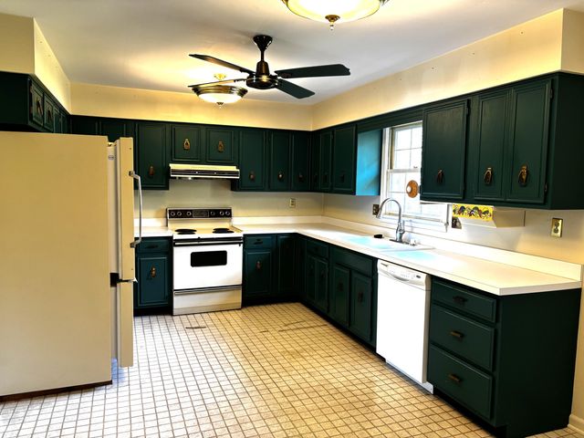 139 Country Lane, Frankfort, KY 40601