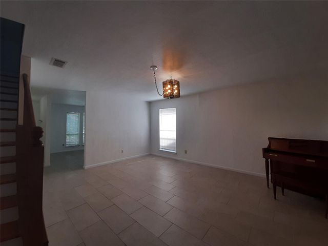 6405 Teal Run Drive, Houston, TX 77035