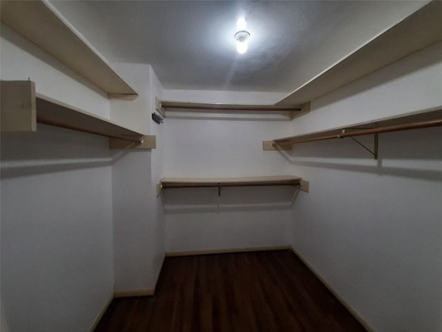 6405 Teal Run Drive, Houston, TX 77035