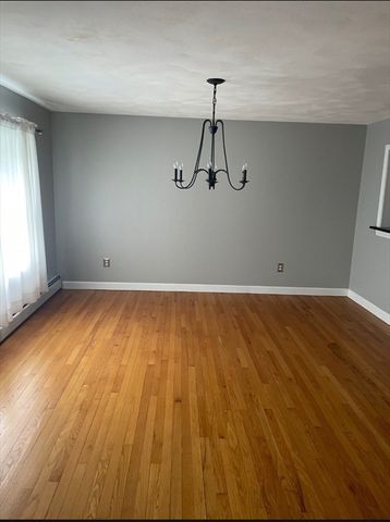 700 Locust St, Swansea, MA 02777