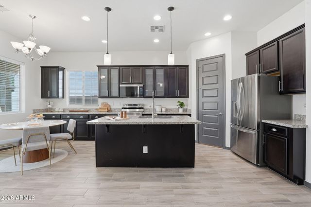 3910 S BELL Place, Chandler, AZ 85286