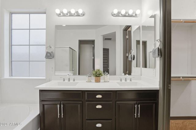 3910 S BELL Place, Chandler, AZ 85286
