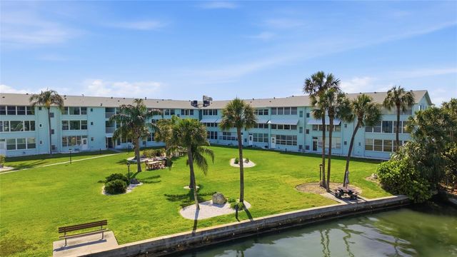 1819 SHORE DRIVE S 103, South Pasadena, FL 33707