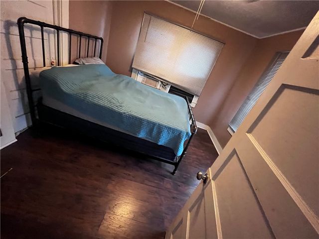 232 SW 2nd St, Premont, TX 78375