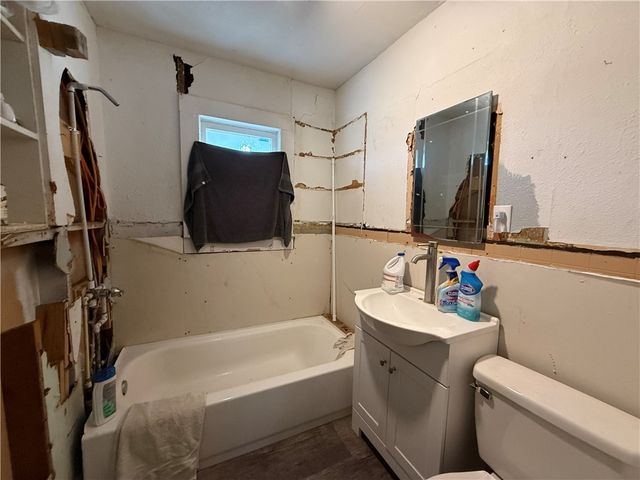 232 SW 2nd St, Premont, TX 78375