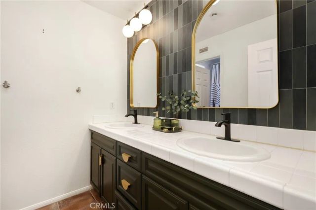 8086 E Loftwood, Orange, CA 92867