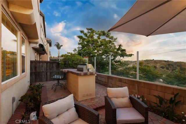 8086 E Loftwood, Orange, CA 92867
