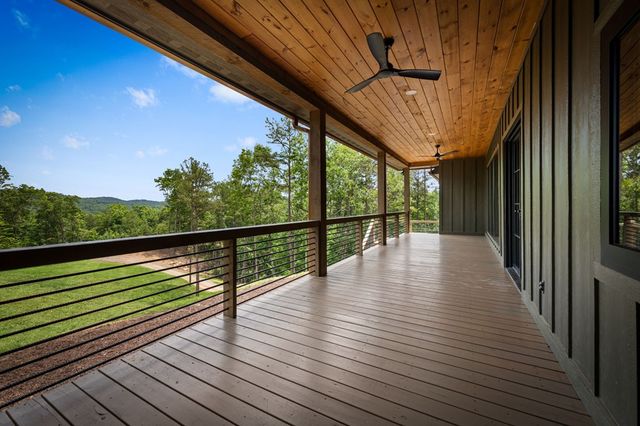 62 Tiffany Lane, Mineral Bluff, GA 30559