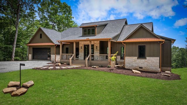 62 Tiffany Lane, Mineral Bluff, GA 30559