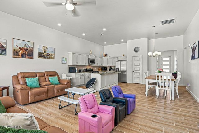 14585 JOHN MCNEELY Avenue, El Paso, TX 79938