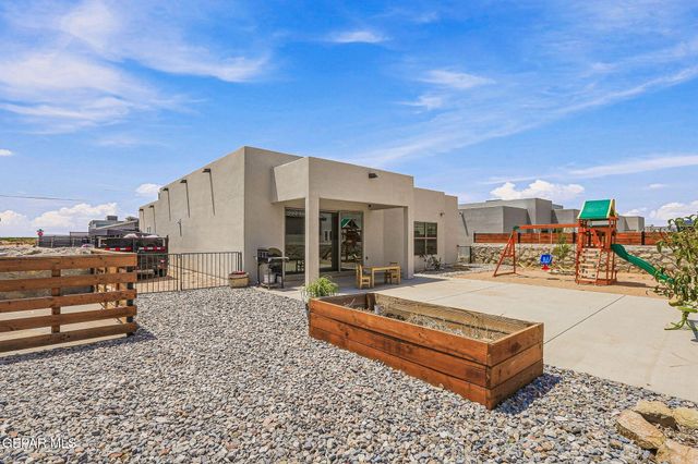 14585 JOHN MCNEELY Avenue, El Paso, TX 79938